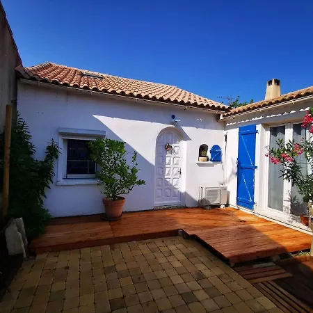 With Pool Near Sea And Garrigue Villa