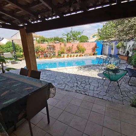 Vila With Pool Near Sea And Garrigue *